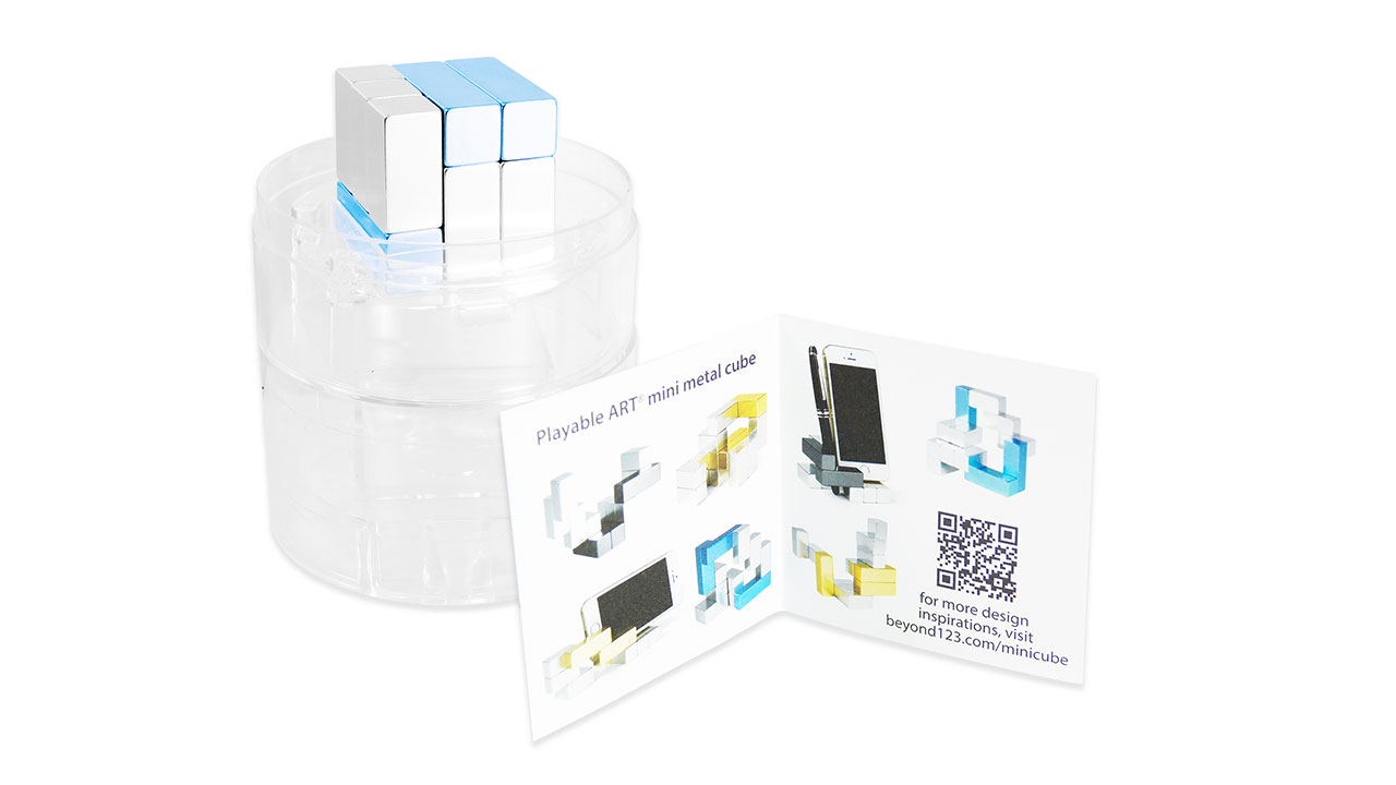 playableART mini metal cube